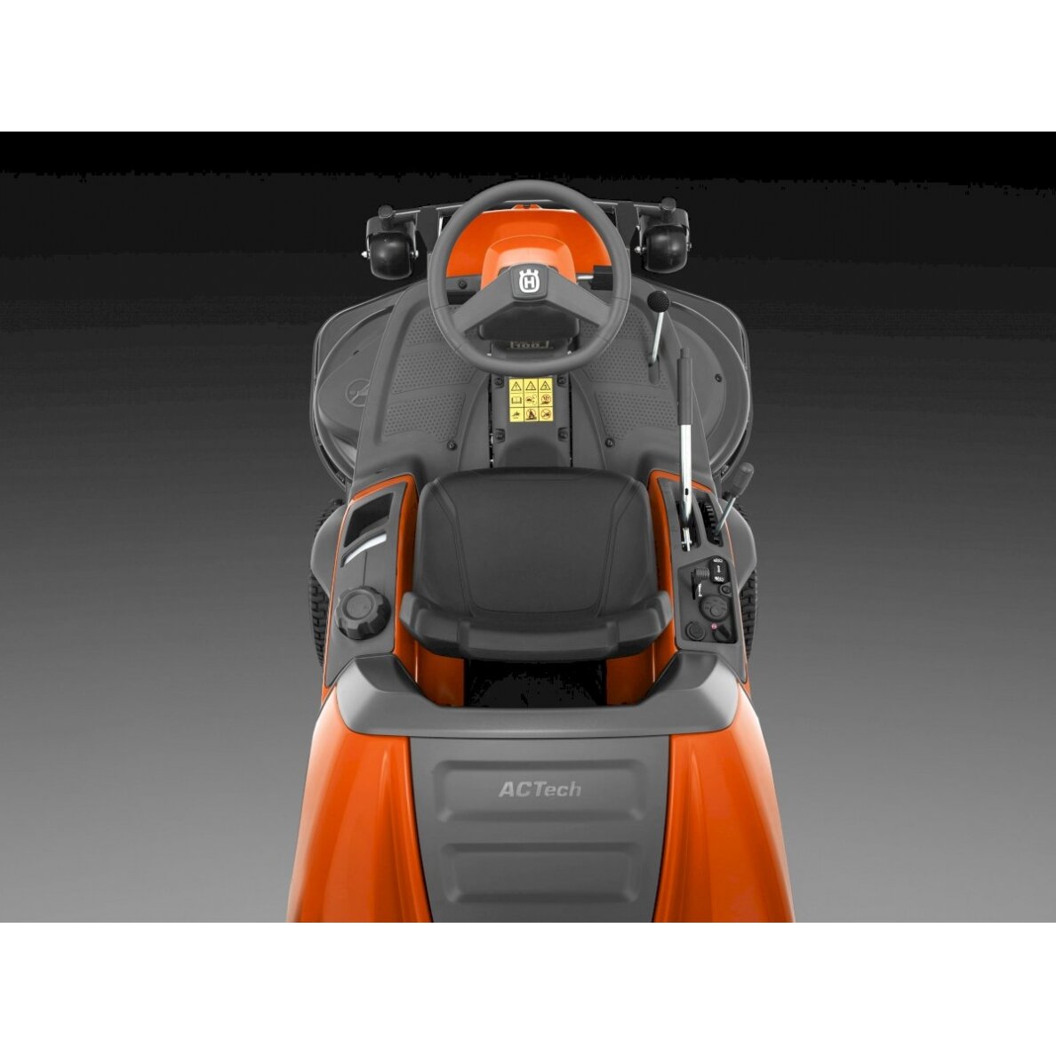 HUSQVARNA RC 320Ts AWD 11 HUSQVARNA RC 320Ts AWD 11