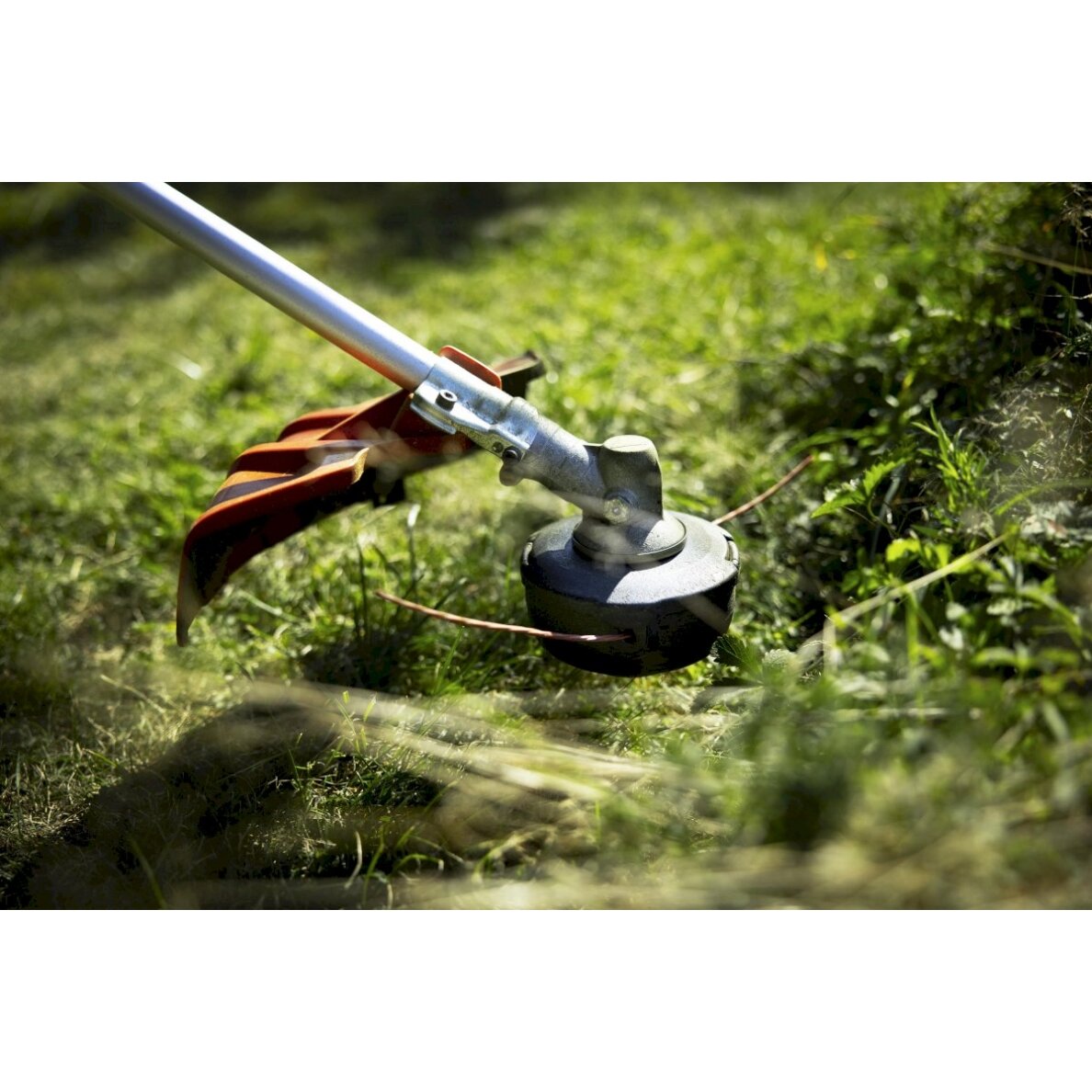 Husqvarna 325iL 1