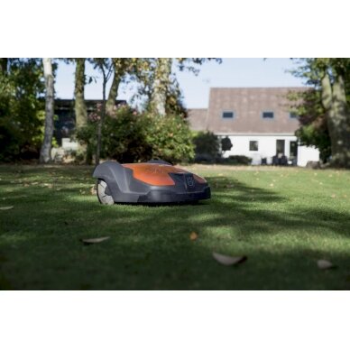 HUSQVARNA AUTOMOWER® 520 5 HUSQVARNA AUTOMOWER® 520 5