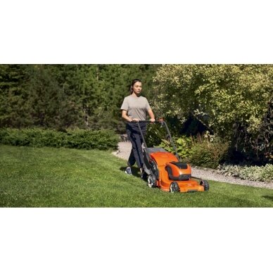 HUSQVARNA LC 247i 2 HUSQVARNA LC 247i 2