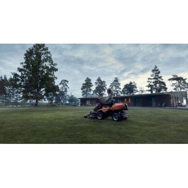 HUSQVARNA R 216T AWD 2 HUSQVARNA R 216T AWD 2
