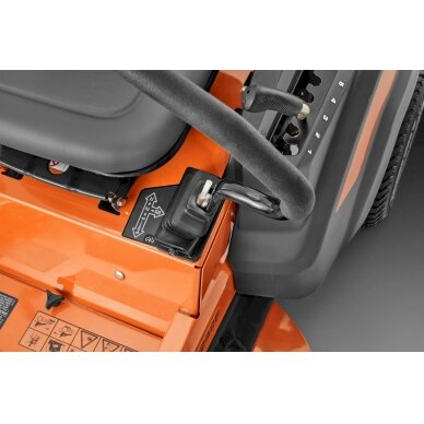 Husqvarna Z242F 4 Husqvarna Z242F 4
