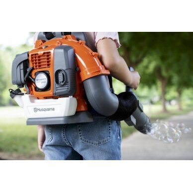 HUSQVARNA Žaislas „345BT” burbulų pūstuvas 3 HUSQVARNA Žaislas „345BT” burbulų pūstuvas 3