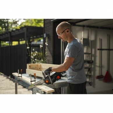 Pjūklas akumuliatorinis HUSQVARNA Aspire C15X-P4A su baterija 1 Pjūklas akumuliatorinis HUSQVARNA Aspire C15X-P4A su baterija 1